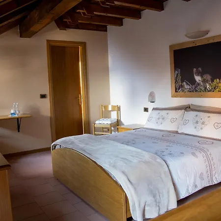 Turistico Bufera Bed & Breakfast