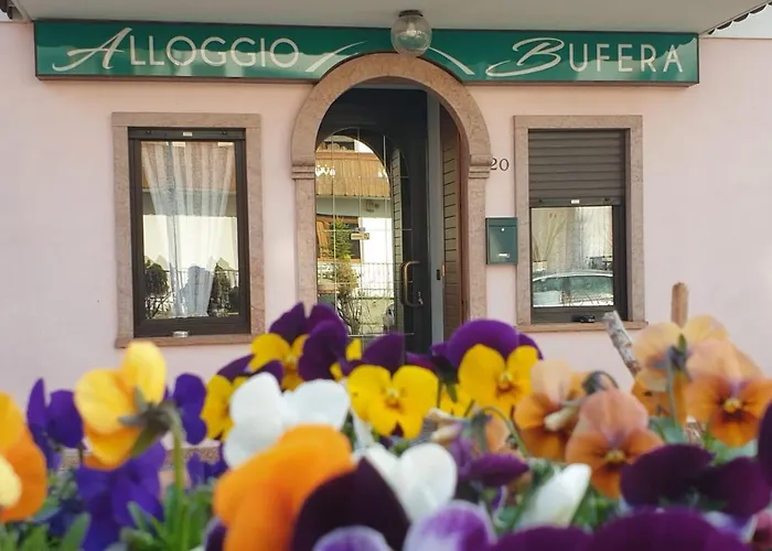 Turistico Bufera Bed & Breakfast